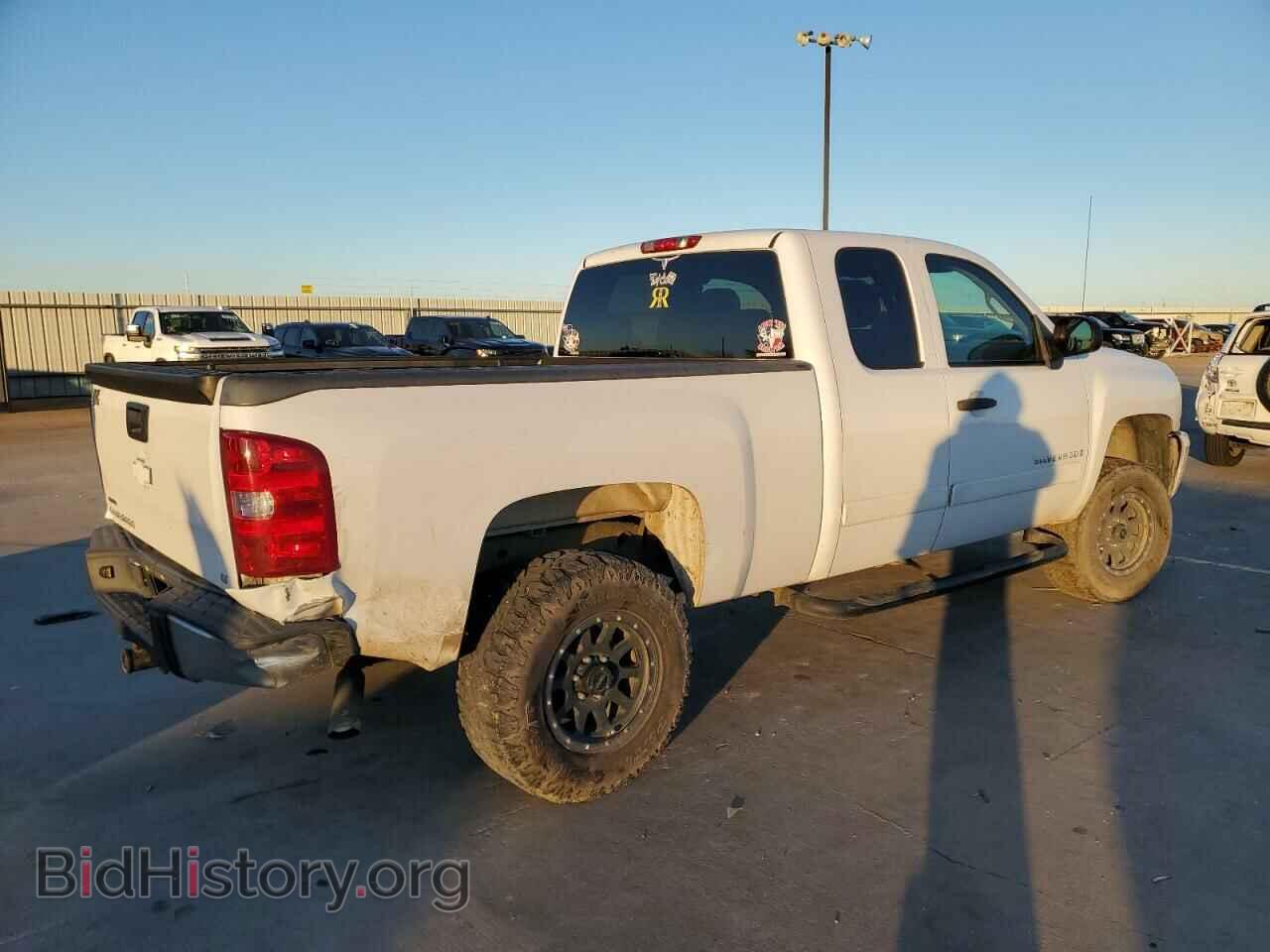 2008 CHEVROLET SILVERADO - VIN: 2GCEC19C881216050 - Фото 3