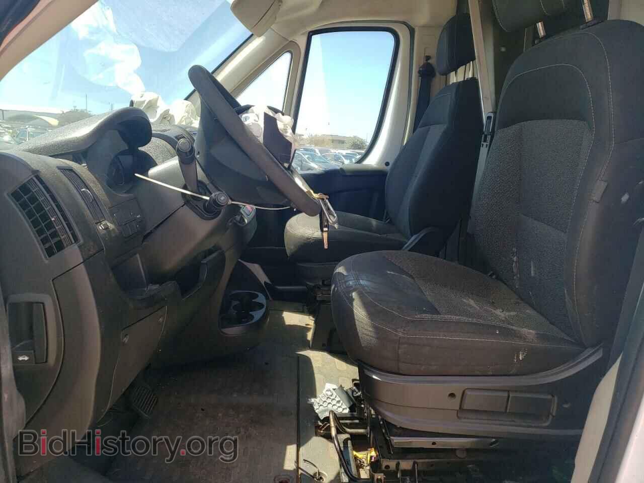 2017 RAM All Models - VIN: 3C6URVJG5HE518681 - Фото 7