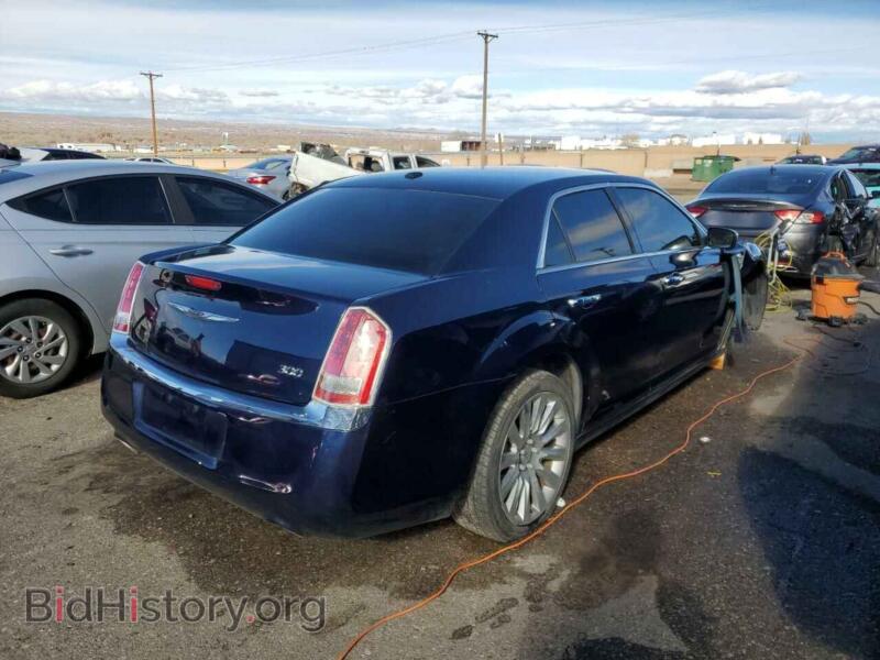 2013 Chrysler 300 (VIN 2C3CCAAG0DH698007) — photo 3 of 12