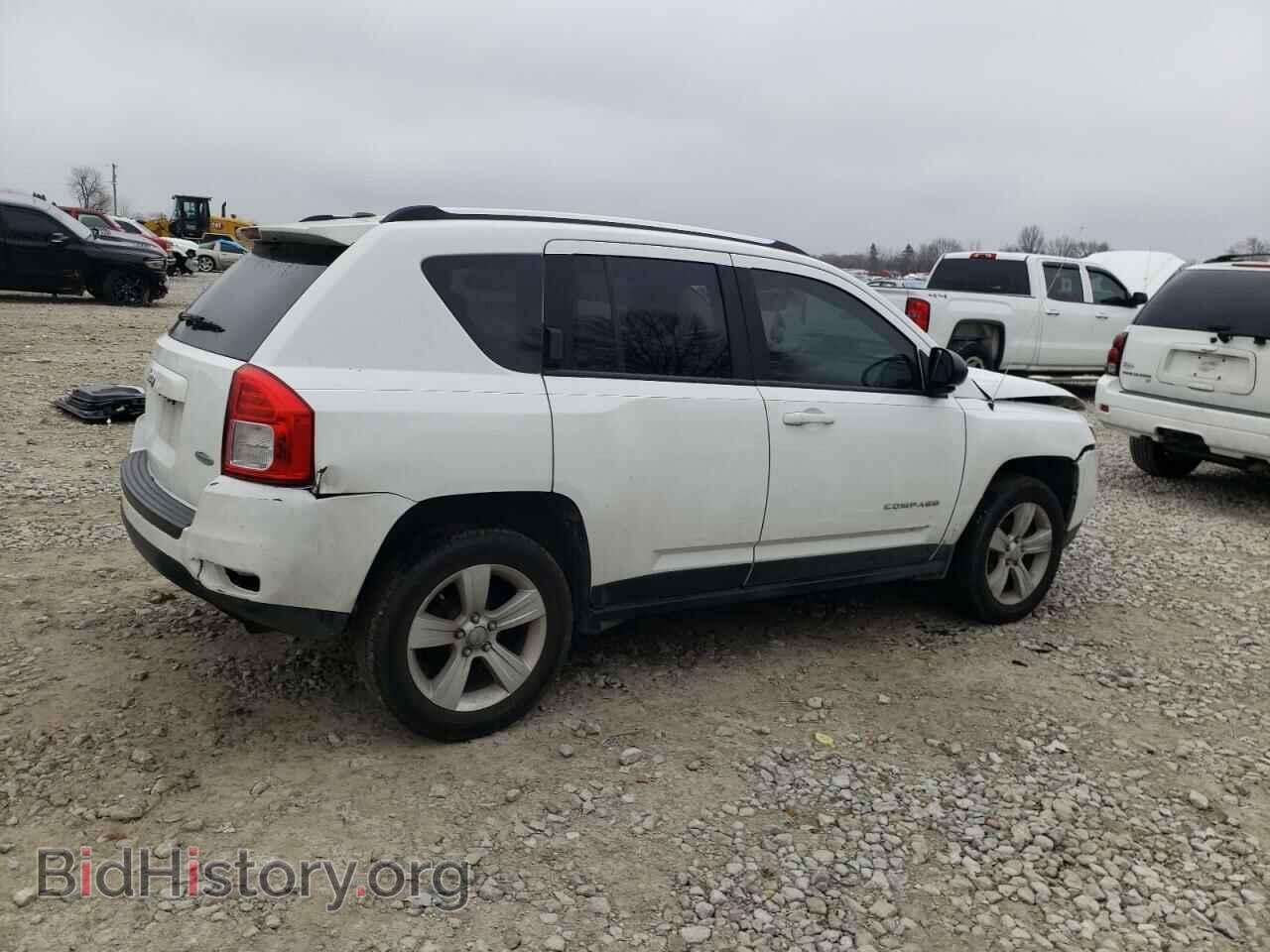 2012 JEEP COMPASS - VIN: 1C4NJDEB7CD538275 - Фото 3