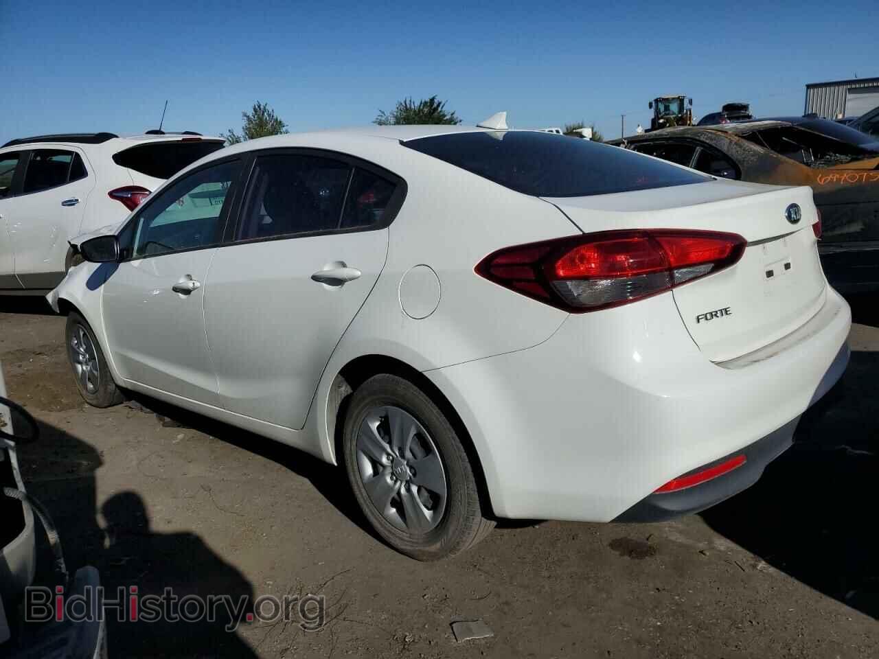 2018 KIA FORTE - VIN: 3KPFK4A75JE202204 - Фото 2