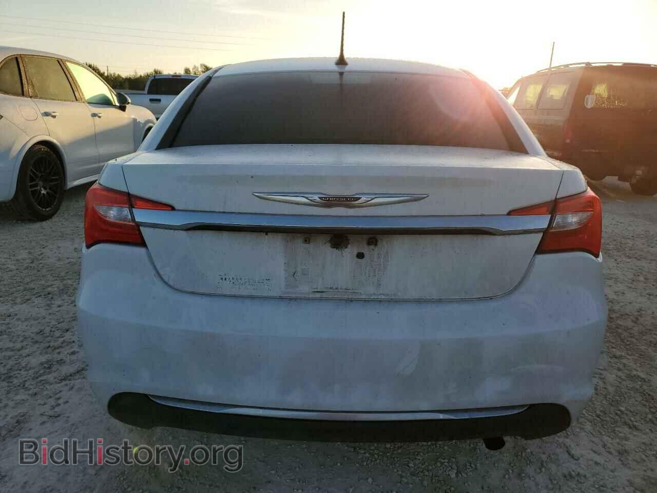 2012 CHRYSLER 200 - VIN: 1C3CCBAB5CN105029 - Фото 6