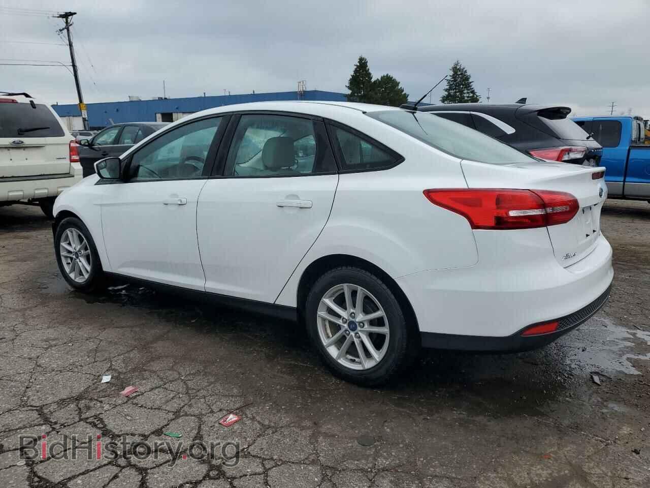 2018 FORD FOCUS - VIN: 1FADP3F23JL231942 - Фото 2