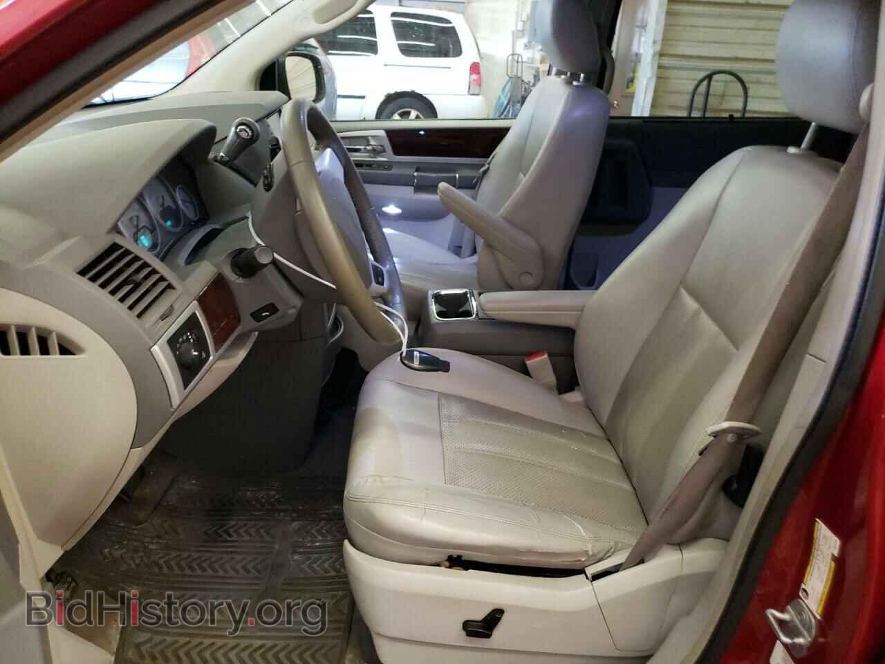 2009 CHRYSLER MINIVAN - VIN: 2A8HR54X79R661162 - Фото 7