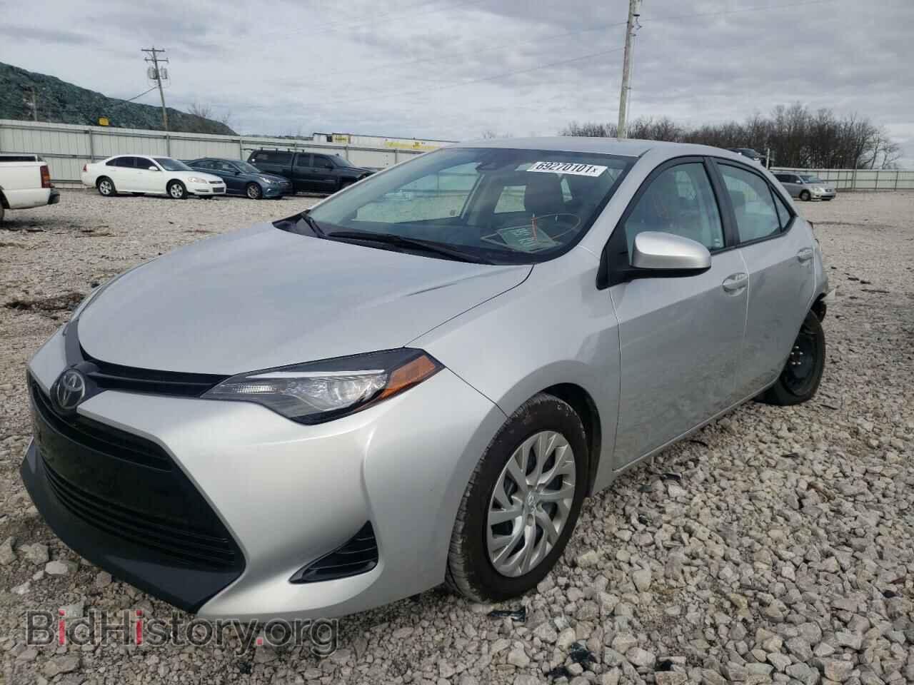2017 TOYOTA COROLLA - VIN: 2T1BURHEXHC813980 - Фото 2