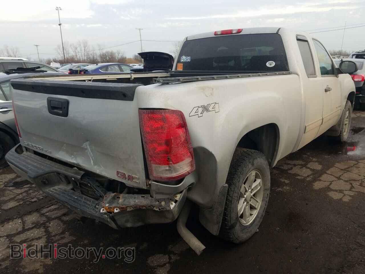 2013 GMC SIERRA - VIN: 1GTR2VE76DZ381651 - Фото 4