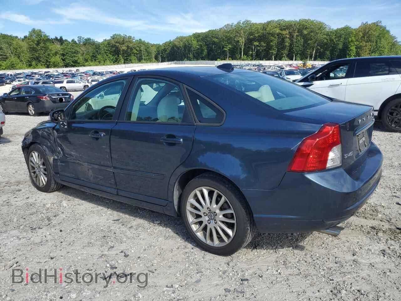 2011 VOLVO S40 - VIN: YV1672MSXB2544245 - Фото 2