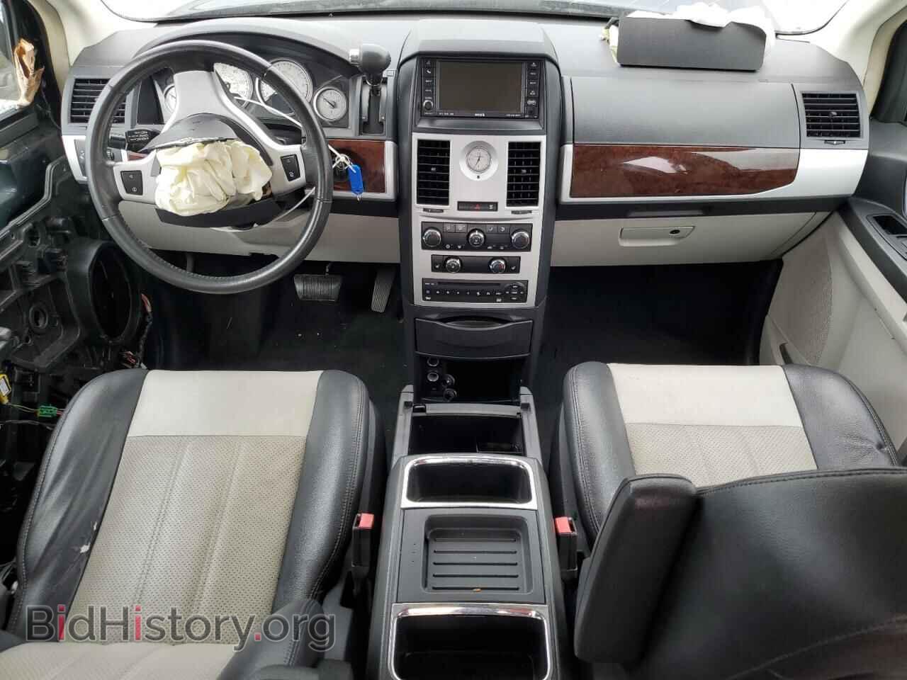 2010 CHRYSLER MINIVAN - VIN: 2A4RR8DX5AR428604 - Фото 8