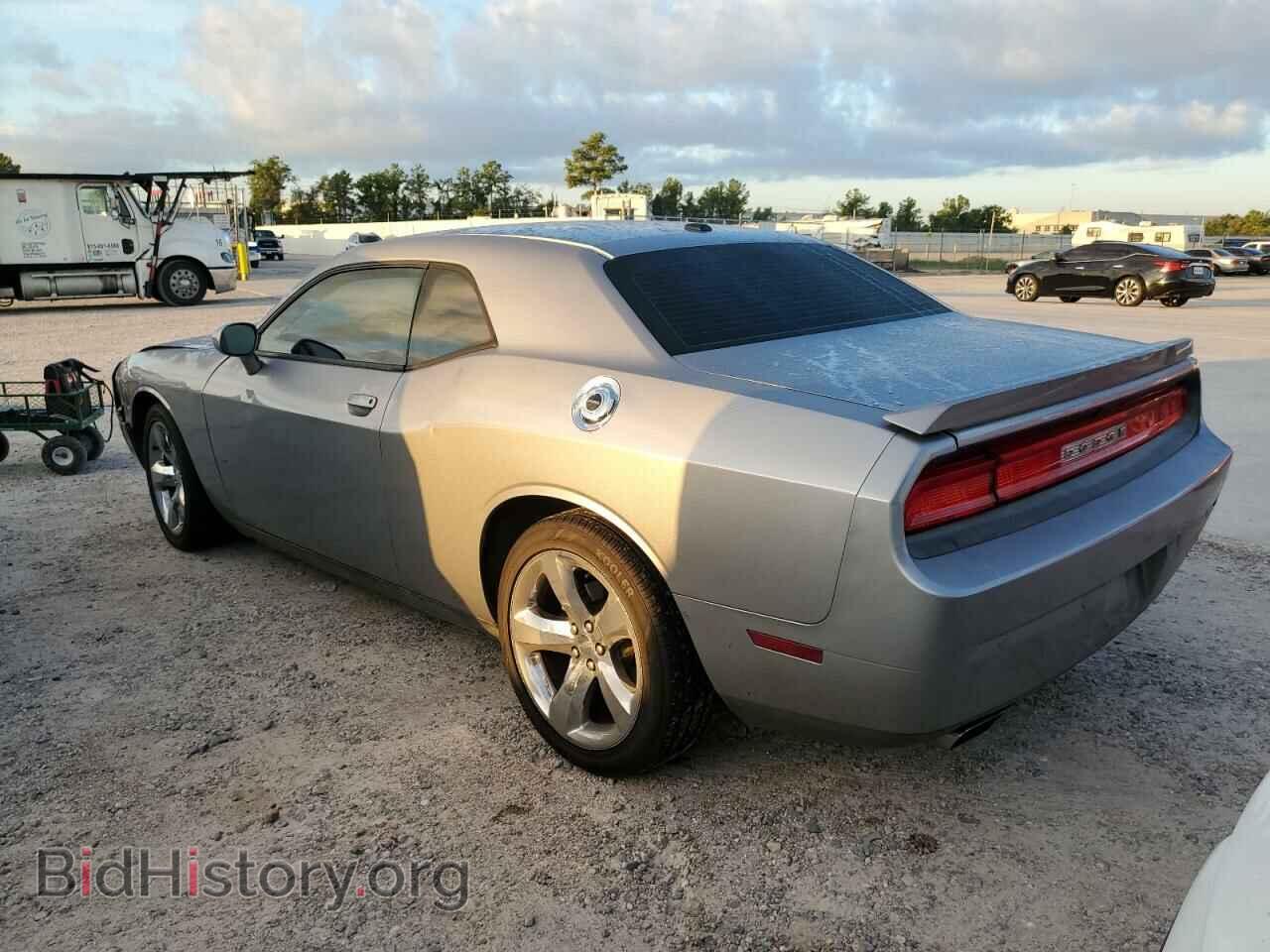 2014 DODGE CHALLENGER - VIN: 2C3CDYAG6EH110974 - Фото 2