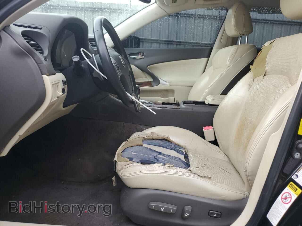 2011 LEXUS IS - VIN: JTHCF5C25B5051682 - Photo 7