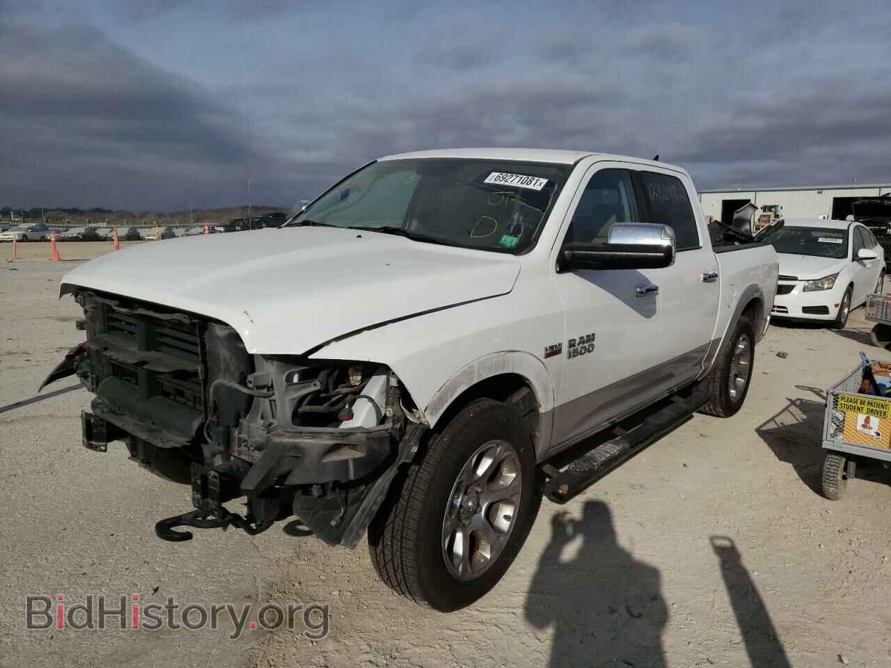 2015 RAM 1500 - VIN: 1C6RR7NT8FS525823 - Фото 2
