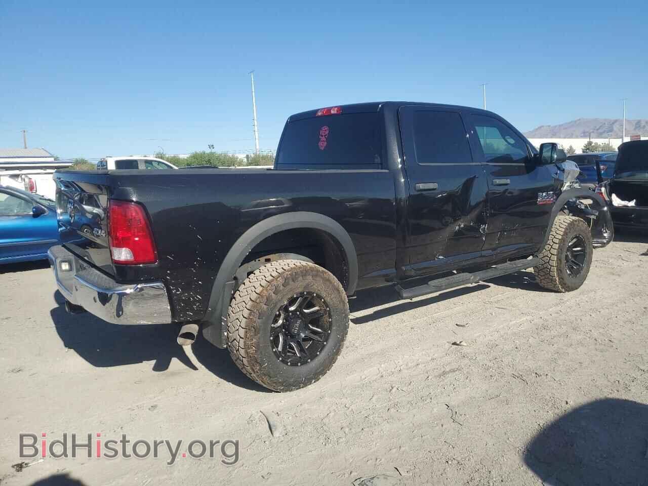 2016 RAM All Models - VIN: 3C6UR5CL6GG126418 - Фото 3
