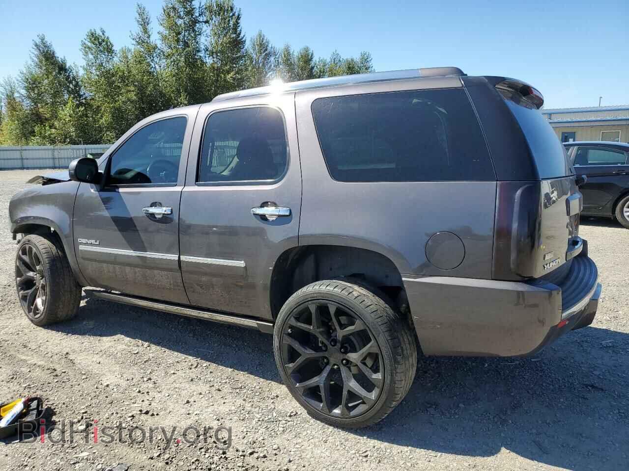 2011 GMC YUKON - VIN: 1GKS2EEF5BR144465 - Фото 2