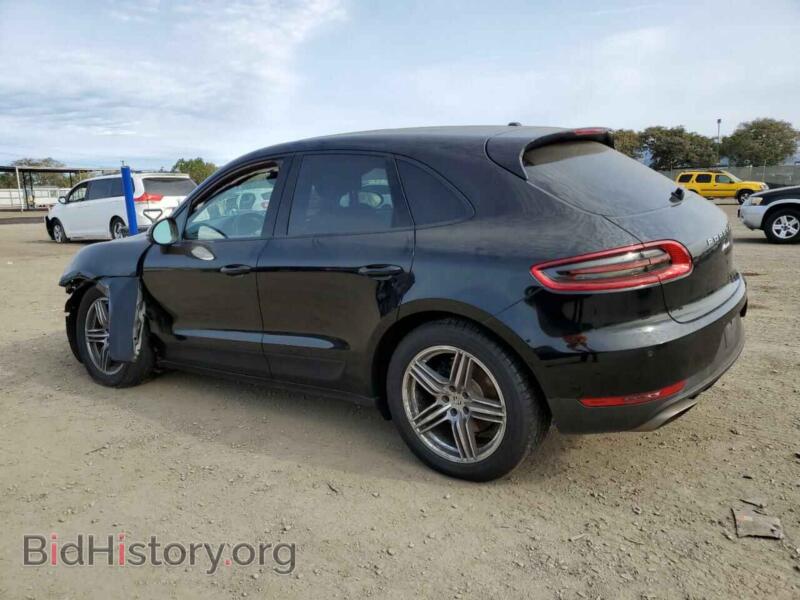 2017 Porsche MACAN (VIN WP1AA2A56HLB02161) — photo 2 of 12
