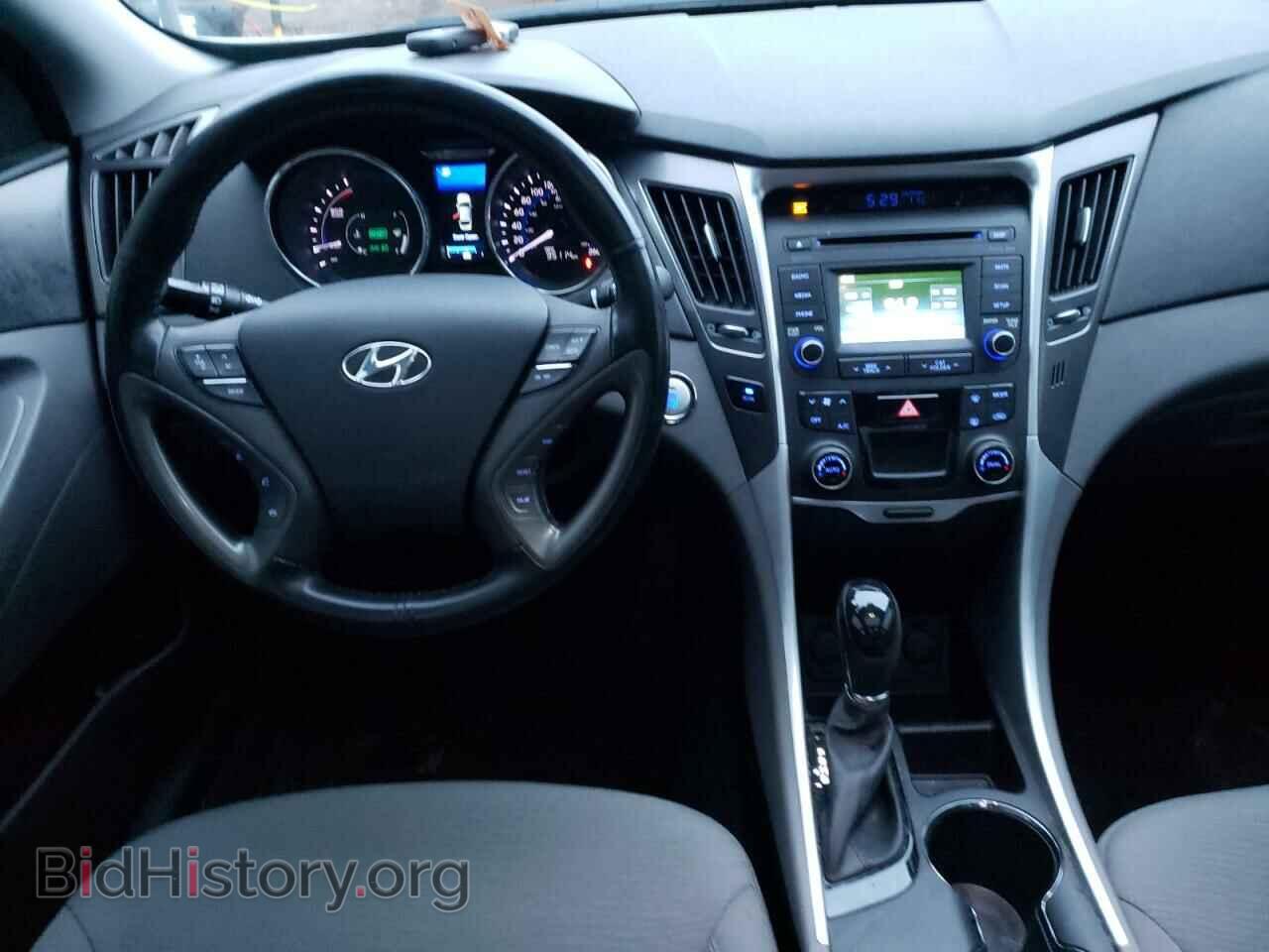 2014 HYUNDAI SONATA - VIN: KMHEC4A43EA107370 - Фото 9