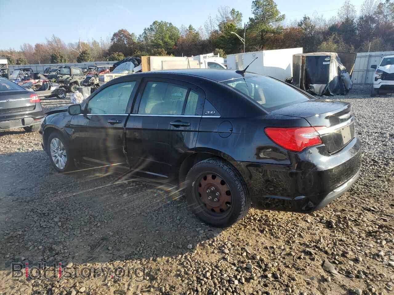2014 CHRYSLER 200 - VIN: 1C3CCBABXEN209776 - Фото 2