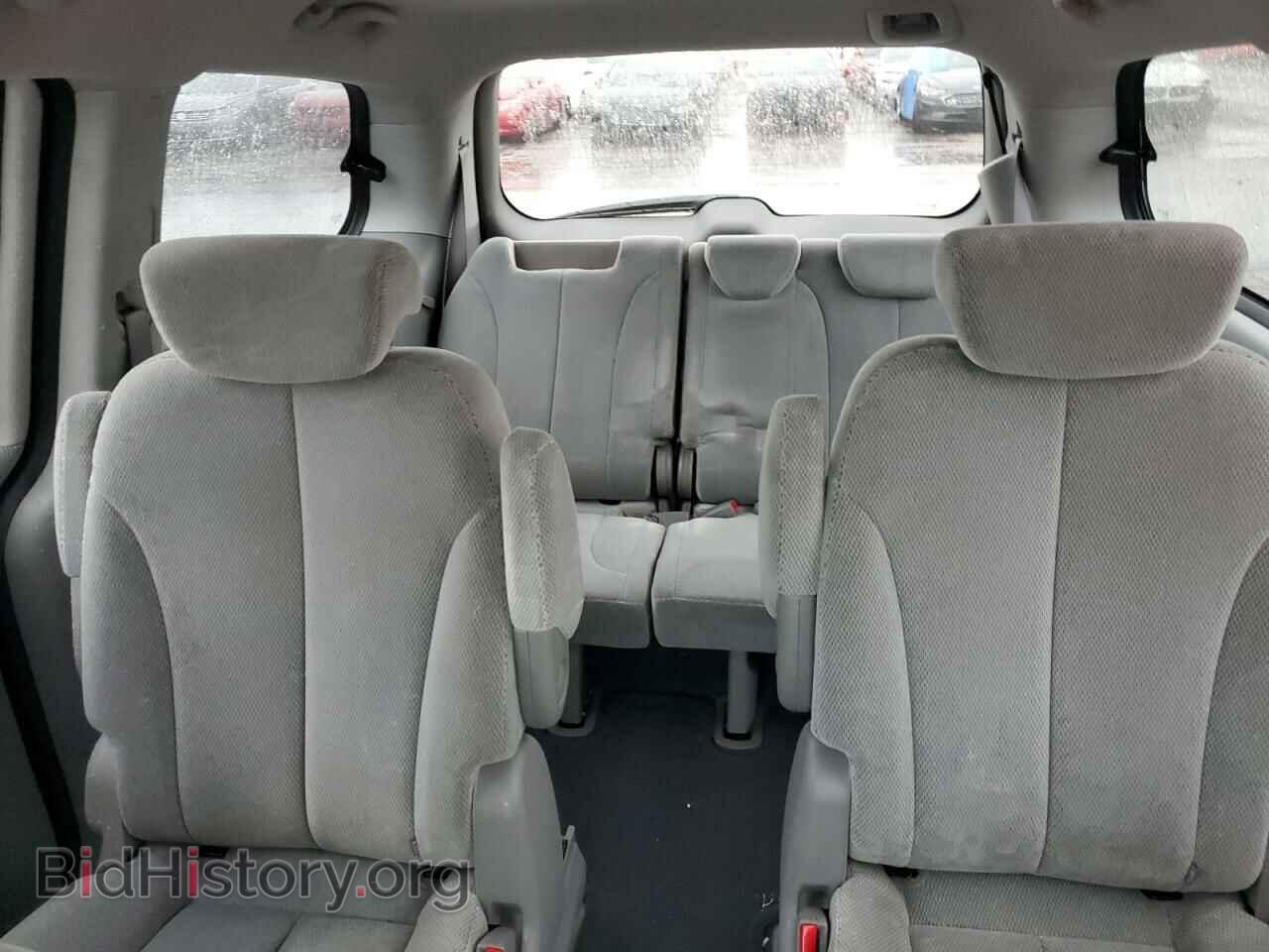 2009 KIA All Models - VIN: KNDMB233X96272563 - Фото 10