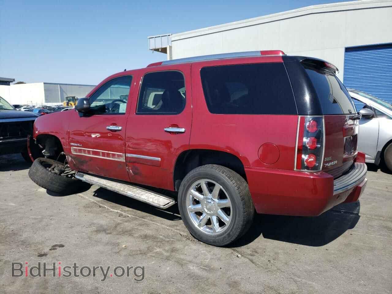 2011 GMC YUKON - VIN: 1GKS2EEF3BR178288 - Фото 2