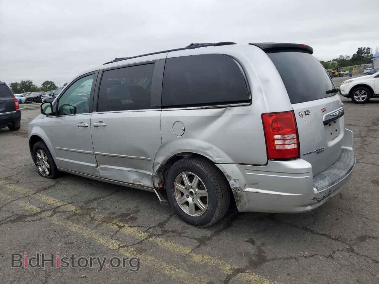 2008 CHRYSLER MINIVAN - VIN: 2A8HR54P58R682817 - Фото 2