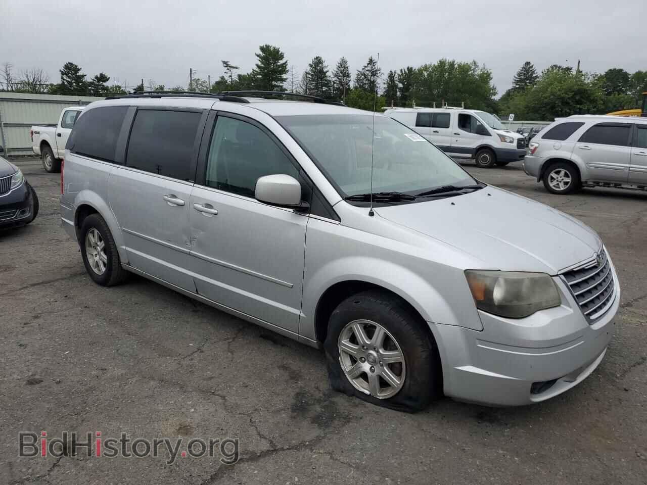 2008 CHRYSLER MINIVAN - VIN: 2A8HR54P58R682817 - Фото 4
