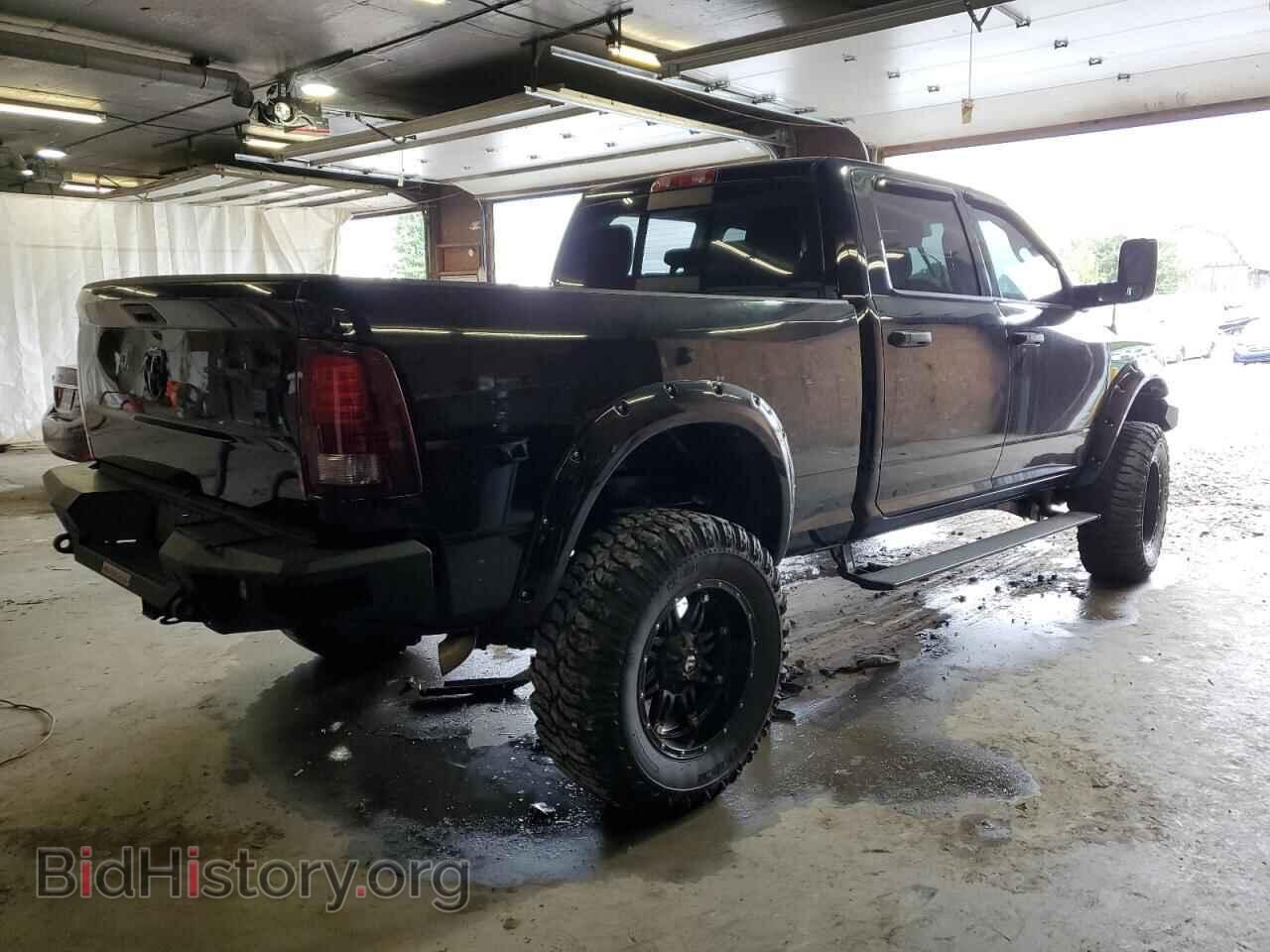 2014 RAM All Models - VIN: 3C6UR5DJ3EG190409 - Фото 3