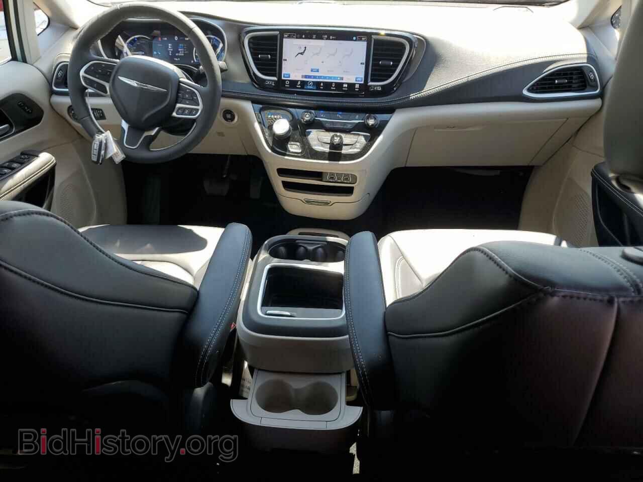2024 CHRYSLER PACIFICA - VIN: 2C4RC1S7XRR144561 - Фото 8