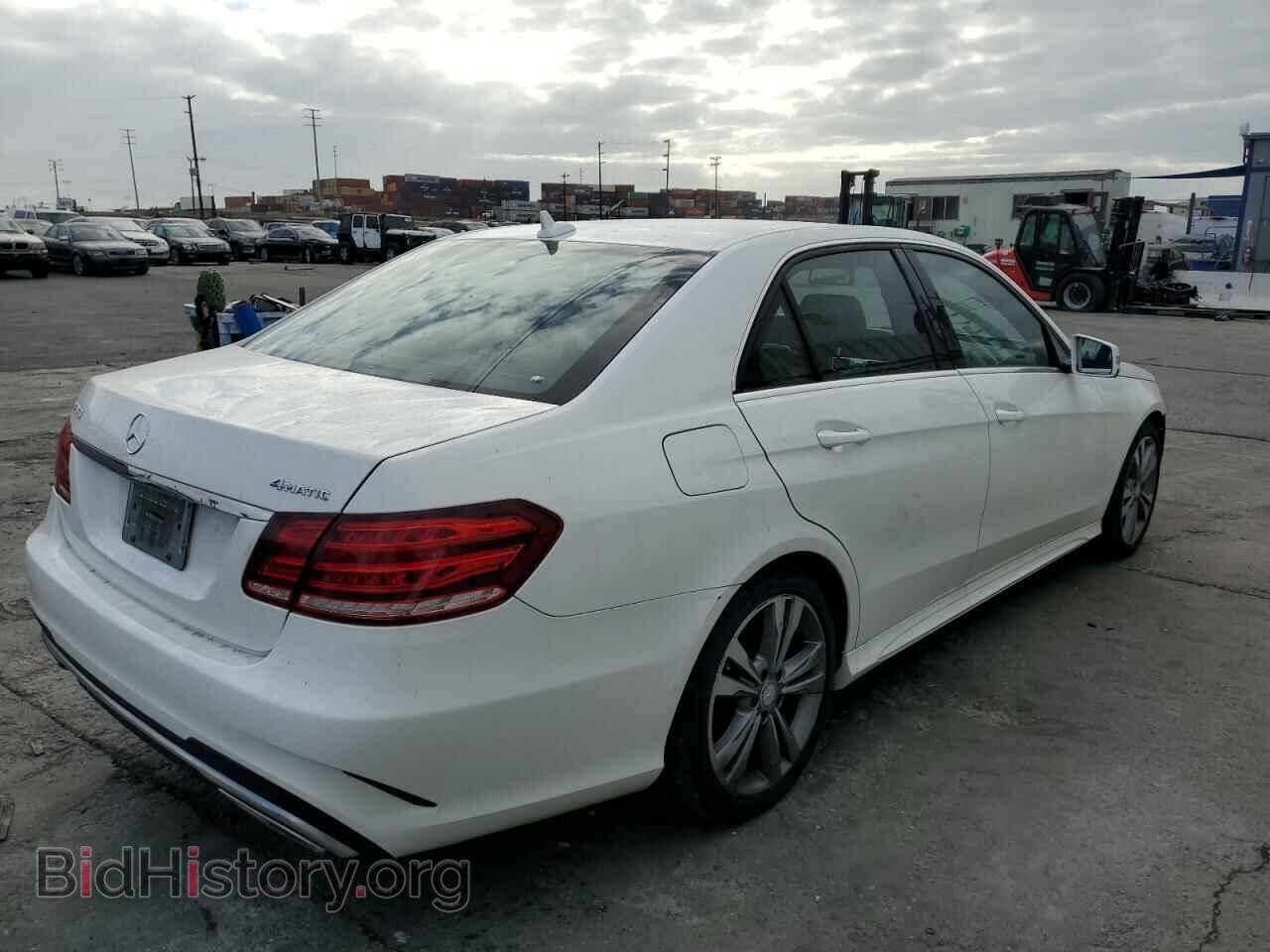 2015 MERCEDES-BENZ E-CLASS - VIN: WDDHF8JB3FB102962 - Фото 3