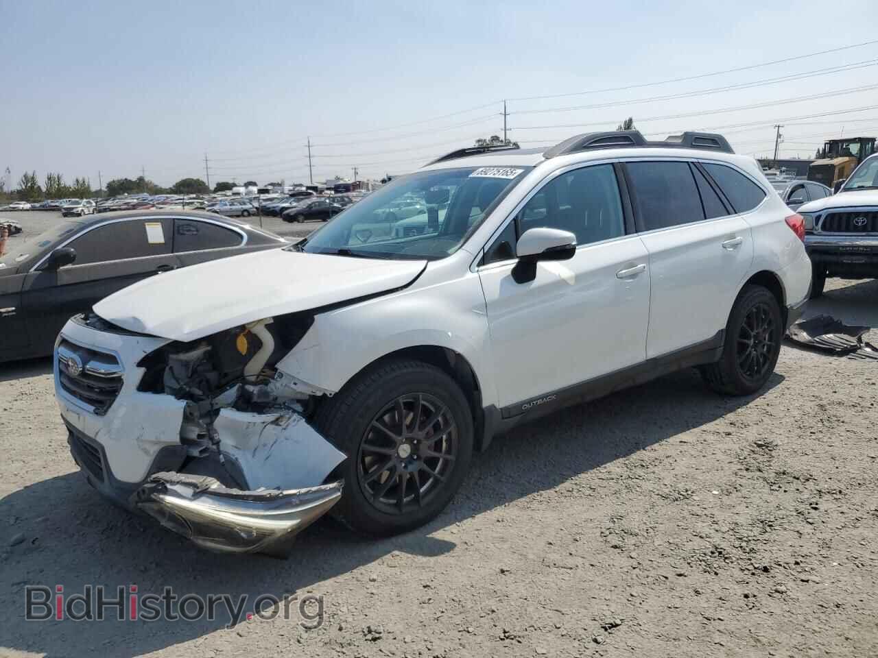 Photo 4S4BSENC8J3311447 - SUBARU OUTBACK 2018