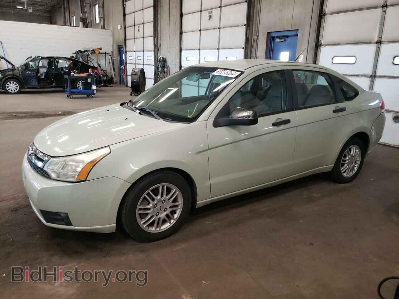 Photo 1FAHP3FN8AW257768 - FORD FOCUS 2010