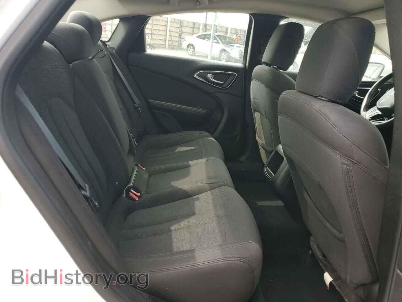 2015 CHRYSLER 200 - VIN: 1C3CCCAB6FN669900 - Фото 10