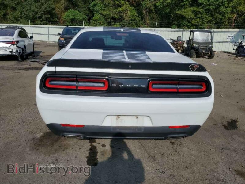 2016 Dodge CHALLENGER (VIN 2C3CDZAG3GH279858) — photo 6 of 12