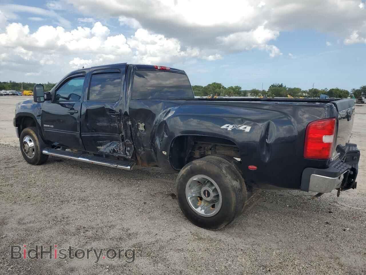 2011 GMC SIERRA - VIN: 1GT424C8XBF197022 - Фото 2