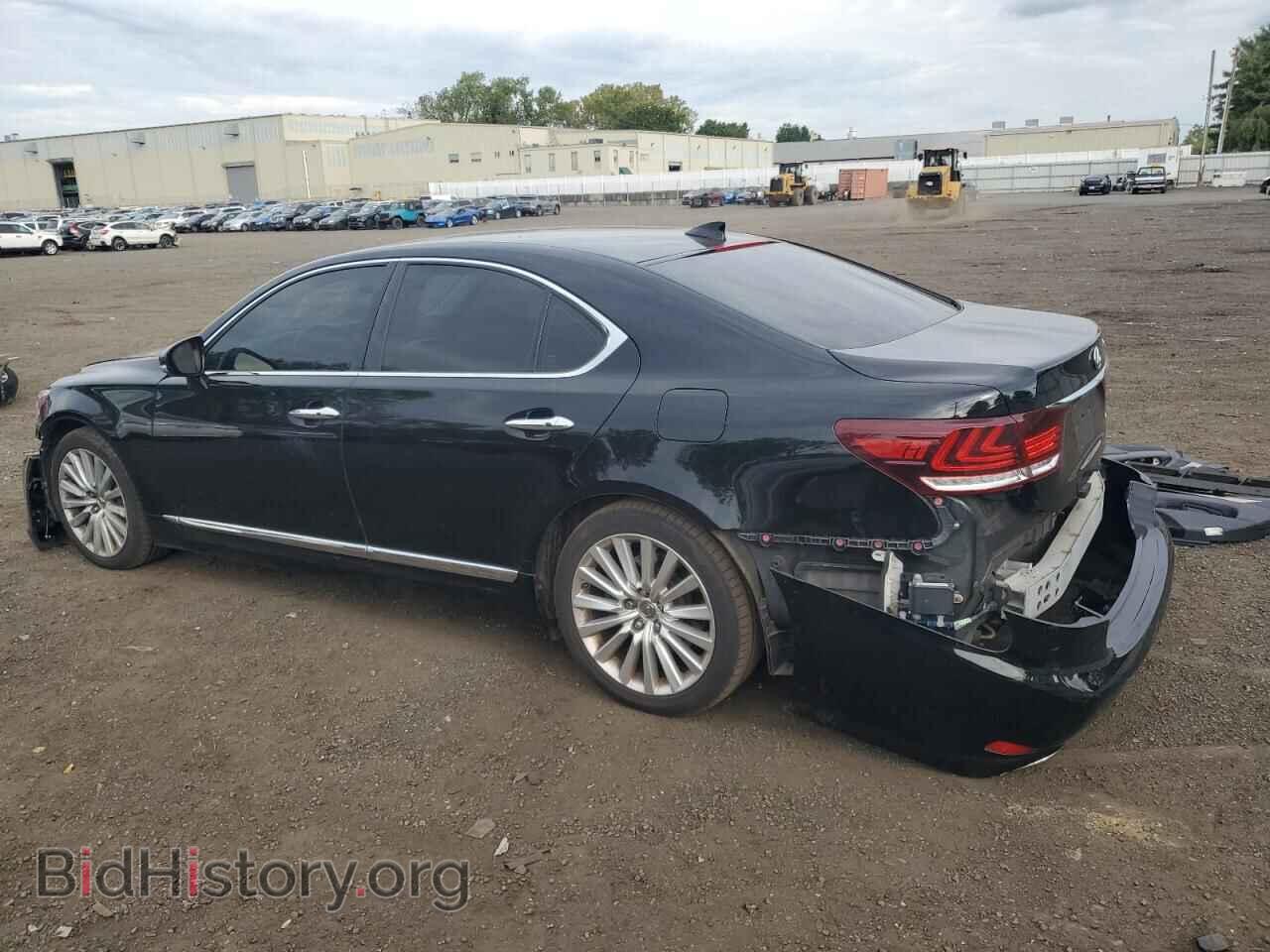 2017 LEXUS LS460 - VIN: JTHCL5EF3H5029021 - Photo 2