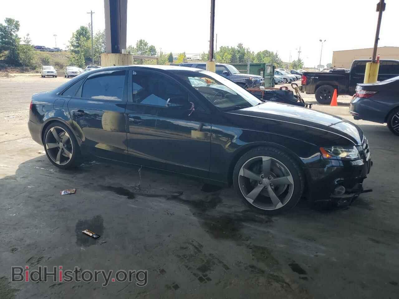 2011 AUDI A4 - VIN: WAUFFAFL2BN052975 - Фото 4