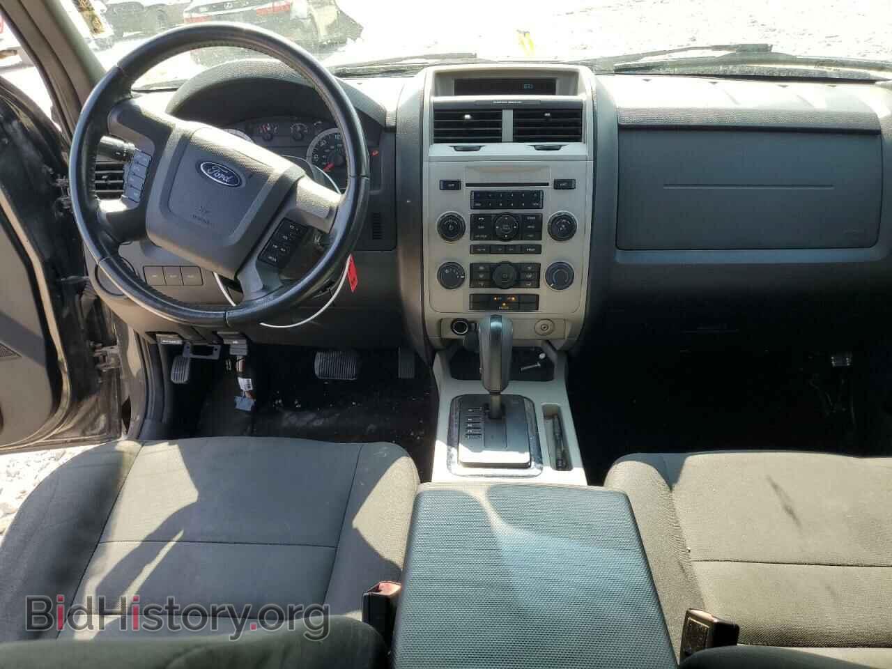 2011 FORD ESCAPE - VIN: 1FMCU9D79BKC12587 - Фото 8