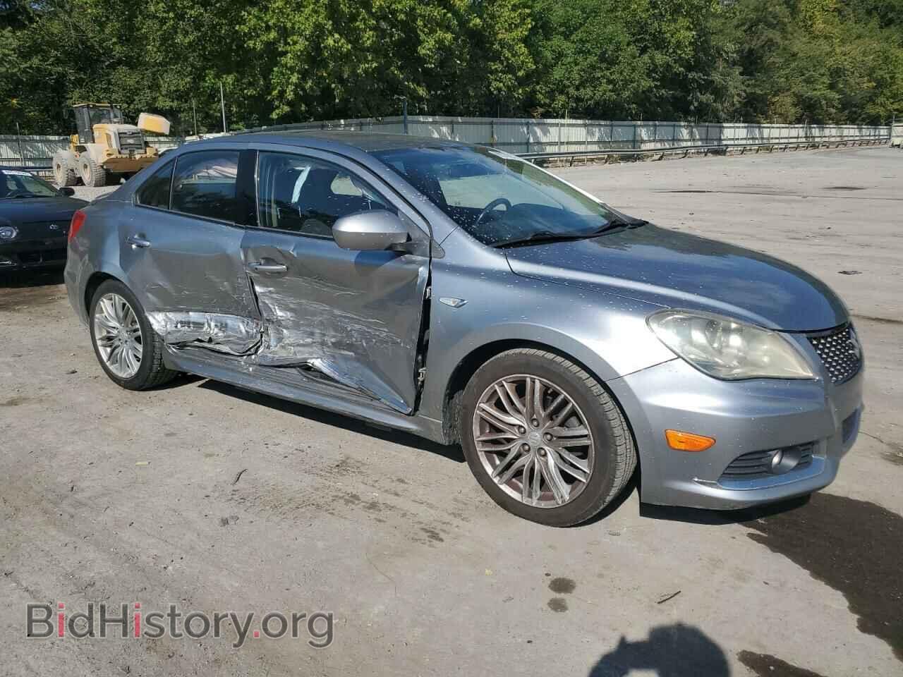 2011 SUZUKI KIZASHI - VIN: JS2RF9A61B6110378 - Фото 4