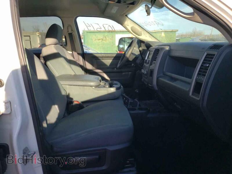 2017 RAM 2500 (VIN 3C6TR5HT1HG733445) — photo 5 of 10