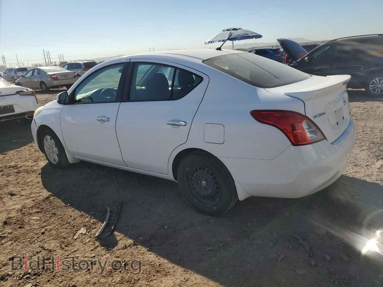 2014 NISSAN VERSA - VIN: 3N1CN7AP7EL875575 - Фото 2