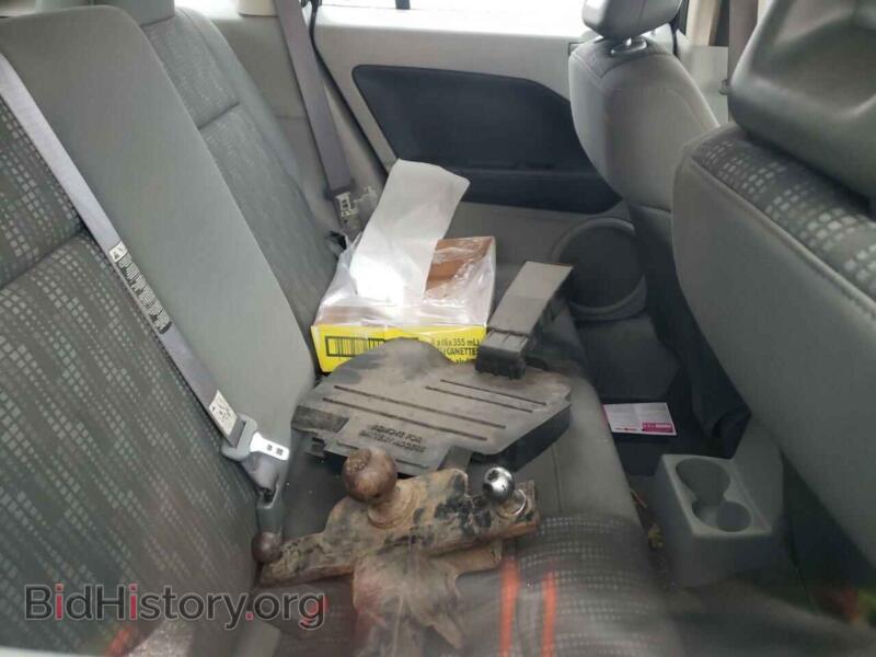 2007 Dodge CALIBER (VIN 1B3HB48B37D552638) — photo 10 of 12