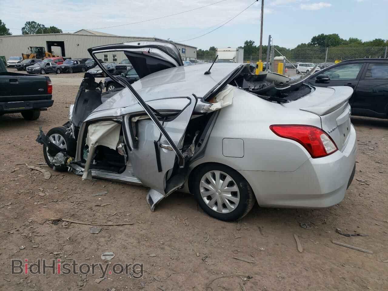 2019 NISSAN VERSA - VIN: 3N1CN7AP1KL812970 - Фото 2