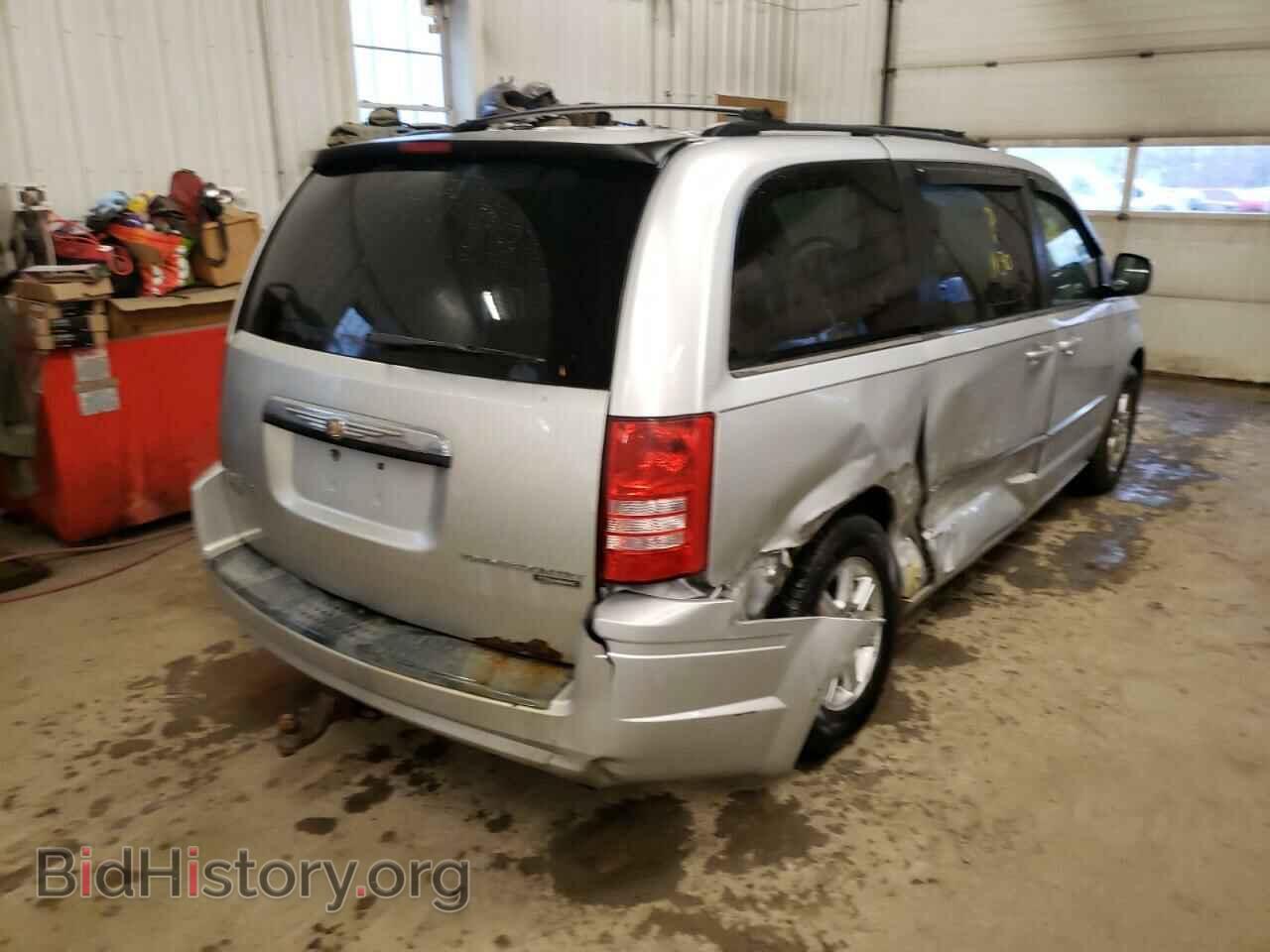 2010 CHRYSLER MINIVAN - VIN: 2A4RR5D18AR193982 - Фото 3