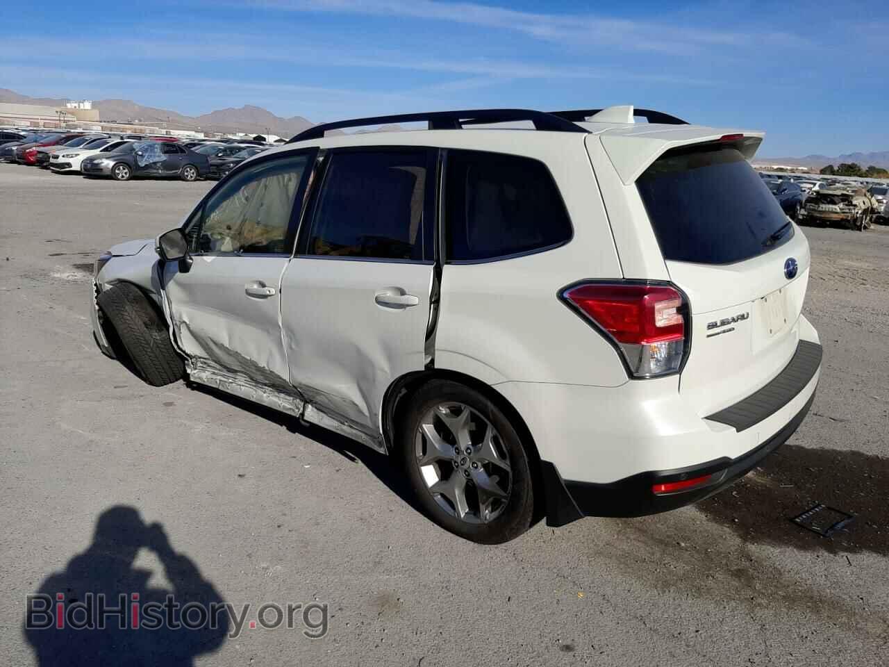 2018 SUBARU FORESTER - VIN: JF2SJAWC2JH602478 - Фото 2