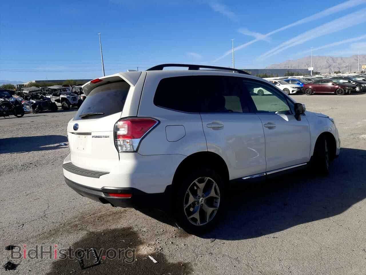 2018 SUBARU FORESTER - VIN: JF2SJAWC2JH602478 - Фото 3