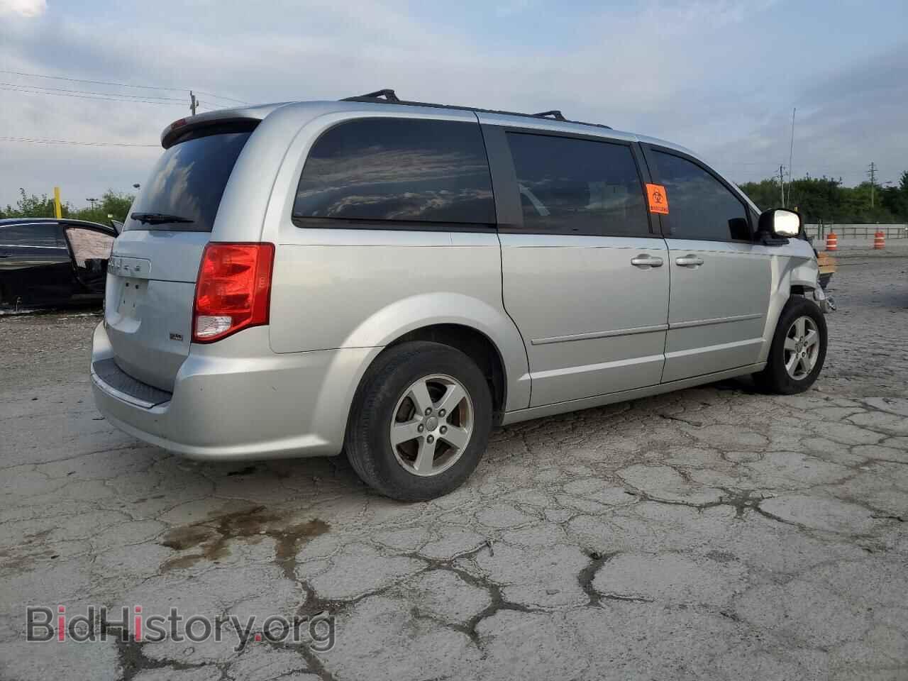 2011 DODGE CARAVAN - VIN: 2D4RN3DG1BR640456 - Photo 3