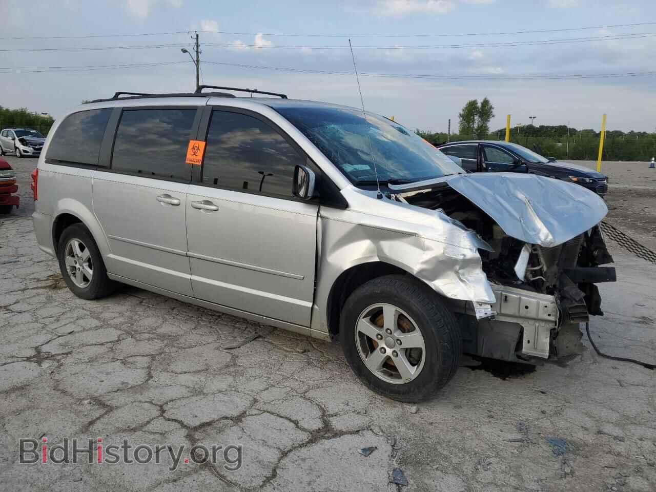 2011 DODGE CARAVAN - VIN: 2D4RN3DG1BR640456 - Photo 4