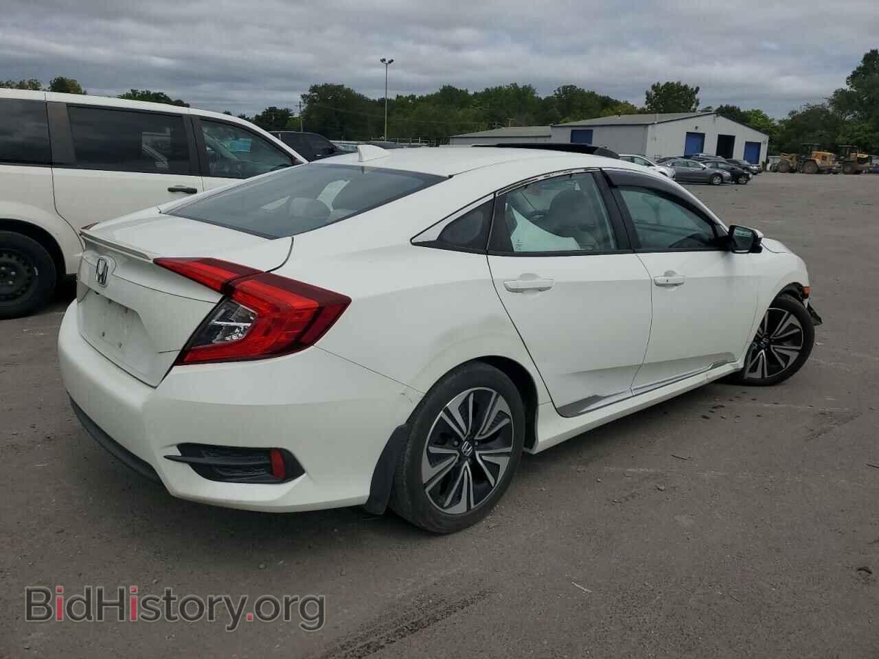 2017 HONDA CIVIC - VIN: 2HGFC1F31HH644723 - Фото 3