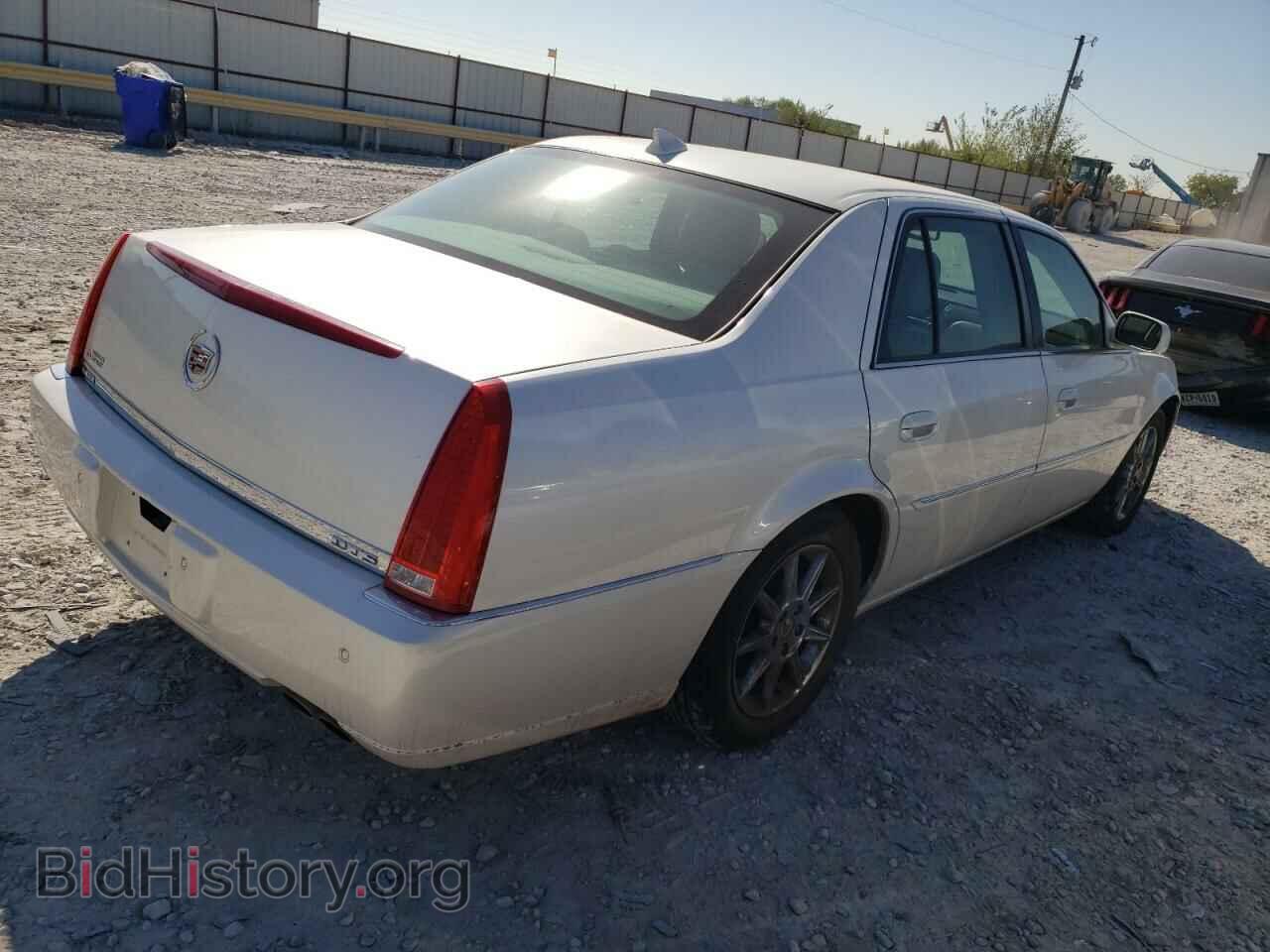 2011 CADILLAC DTS - VIN: 1G6KD5E66BU105941 - Фото 3
