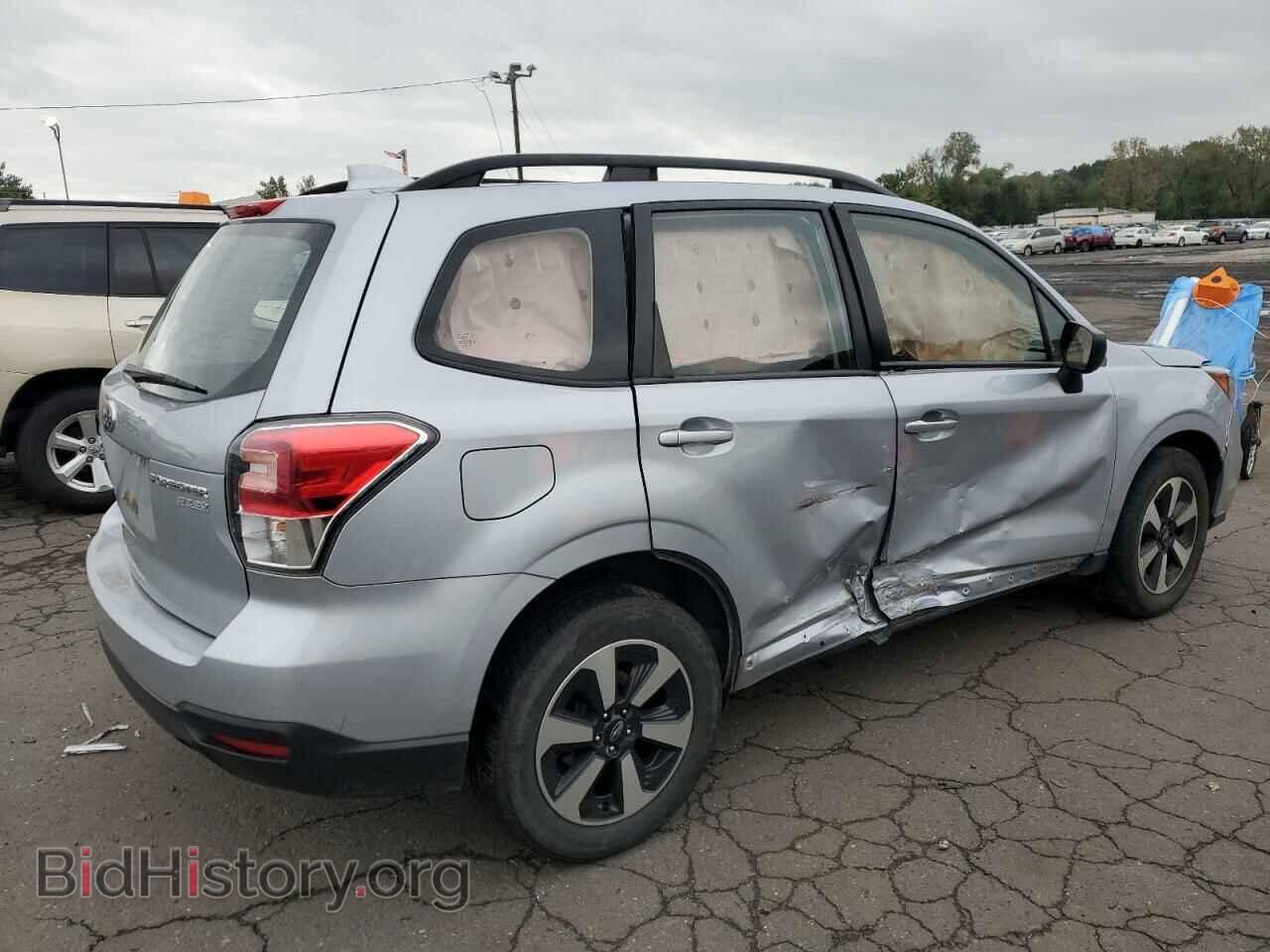2017 SUBARU FORESTER - VIN: JF2SJABC9HH496191 - Фото 3