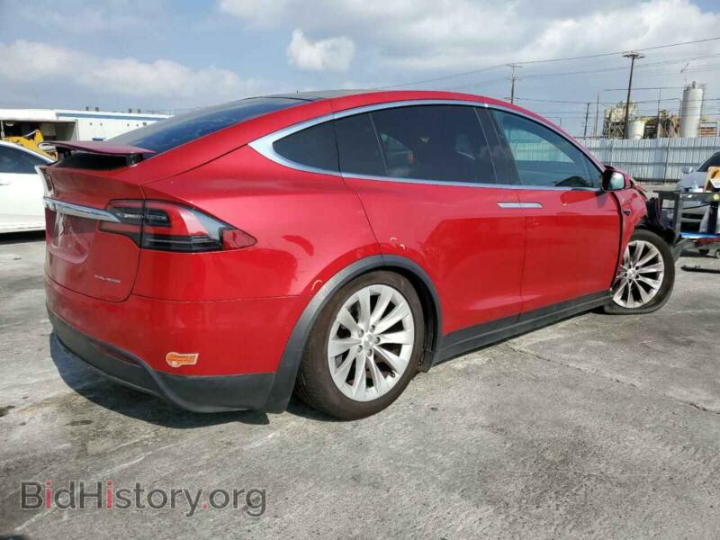 2020 Tesla MODEL X (VIN 5YJXCAE2XLF242533) — photo 3 of 12