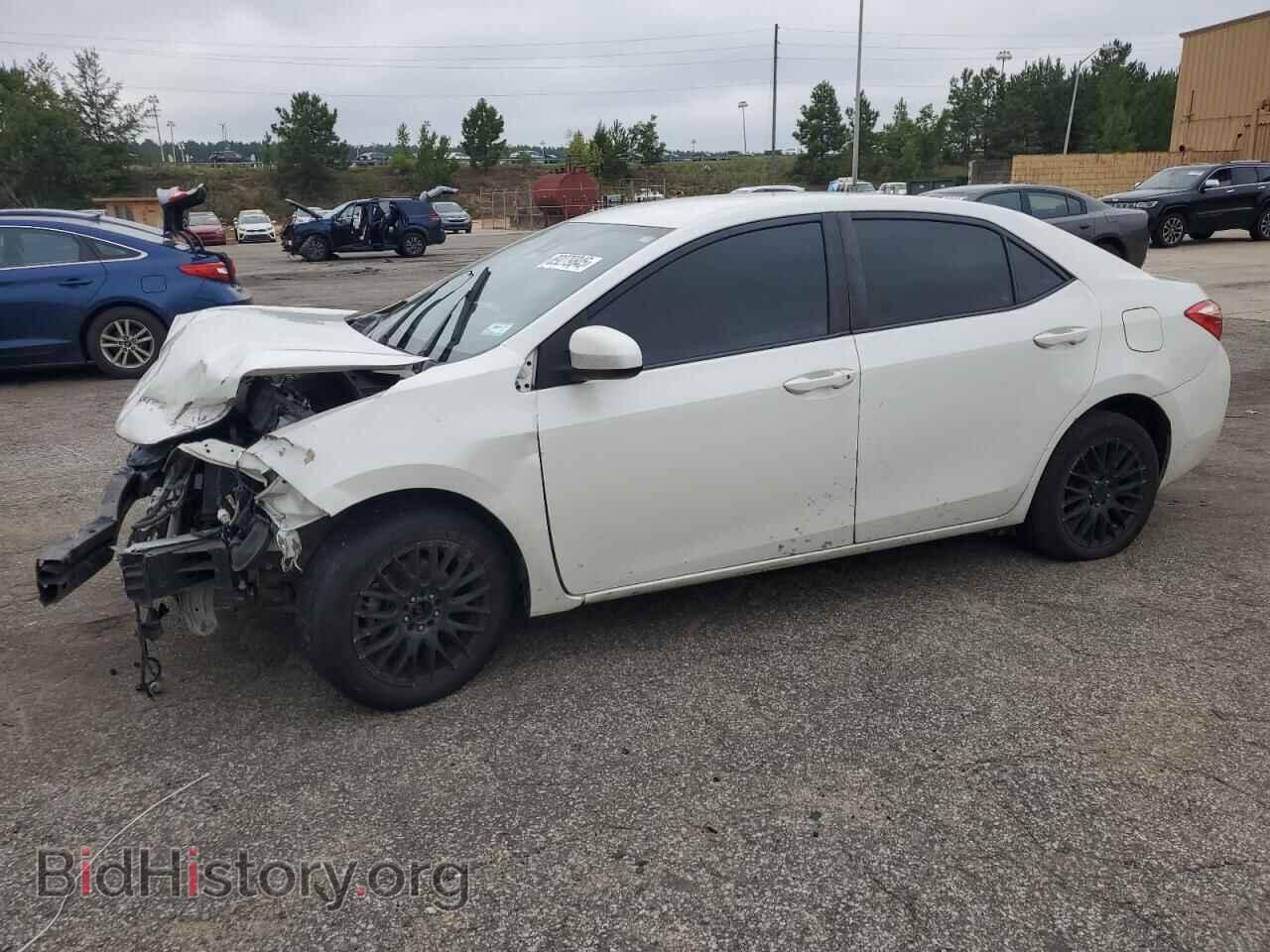 Фотография 5YFBURHE0JP812682 - TOYOTA COROLLA 2018